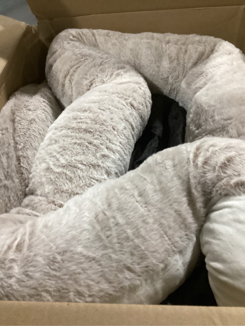 Condition photo showing Good Condition for Round Donut Dog Bed – Luxury Orthopedic Dog Beds with Memory Foam – Calming Bolster Pet Bed, Water-Resistant, Washable Plush Cover, Zipper – Small, Medium, Large Dogs & Cats (31 Inches)