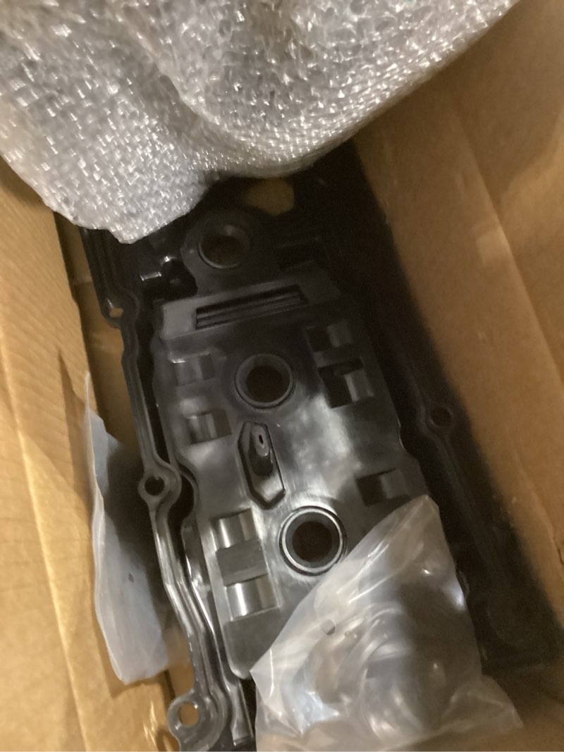 Condition photo showing Good Condition for NewYall Left and Right Engine Valve Cover with Cap Bolts Gaskets for Nissan Altima 3.5L 2007-2014, Pathfinder 3.5L 2013-2014, Infiniti JX35 3.5L 2013, QX60 3.5L 2014