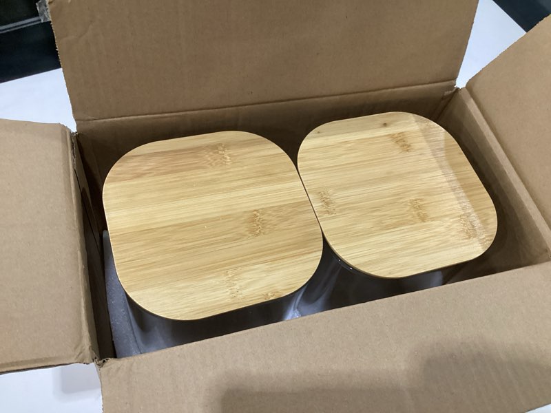 Condition photo showing Good Condition for Liuruiyu Glass Food Storage Jars 150 Set of 2,Glass Storage Containers Clear Glass Food Canister with Bamboo Lid Airtight For Serving Tea, Coffee, Flour, Sugar, Candy, Cookie, Spice and More (Square) Square-108oz*2