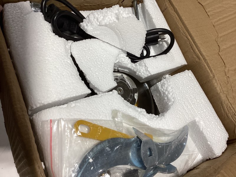 Condition photo showing New/Like New for Electric Grain Mill Grinder 800g High-speed 36000r/min Grain Spice Herb Grinder 2000W Dry Grinder Machine 304 Stainless Steel Superfine Powder Grinder for Kitchen Home and Commercial