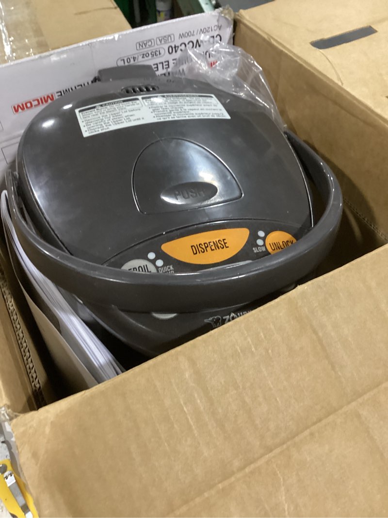 Condition photo showing Good Condition for zojirushi micom water boiler and warmer (135 oz. / 4l, silver) 4.2 quarts boiler