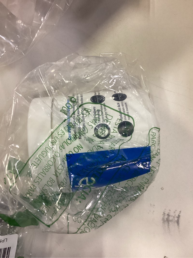 Condition photo showing New/Like New for CeraVe Moisturizing Cream, Body and Face Moisturizer for Dry Skin, Body Cream with Hyaluronic Acid and Ceramides, Daily Moisturizer, Oil-Free, Fragrance Free, Non-Comedogenic, 19 Ounce 19 Ounce (Pack of 1)