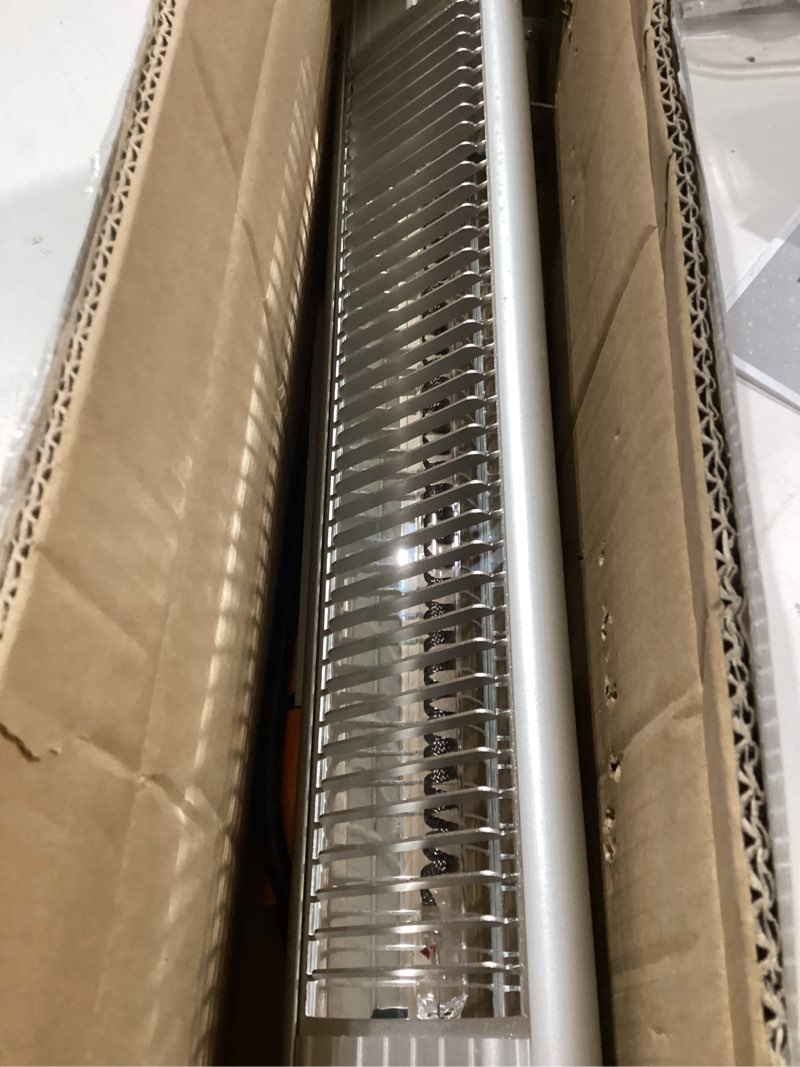 Condition photo showing Good Condition for vevor electric patio heater, 1500w, 22.8 in wall mount infrared heater, ip65 protection with 3 speeds, for porch, dining room, garage, indoor