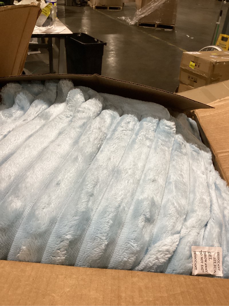Condition photo showing As Is for bedsure king comforter - gentlesoft™ 3 pieces double-side fleece fluffy light blue comforter set, cozy striped room decor aesthetic, luxury king size bedding with 2 pillowcases, 104x90 inches king (104" x 90") 13 - light blue