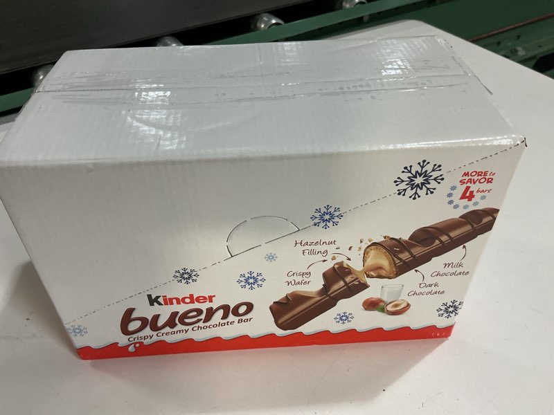 Condition photo showing New/Like New for (Best by:APR/24/2026) Kinder Bueno, Crispy Creamy Chocolate Bars with Hazelnut Cream, Stocking Stuffers, Individually Wrapped, 10 - Pack, 3 oz Each
