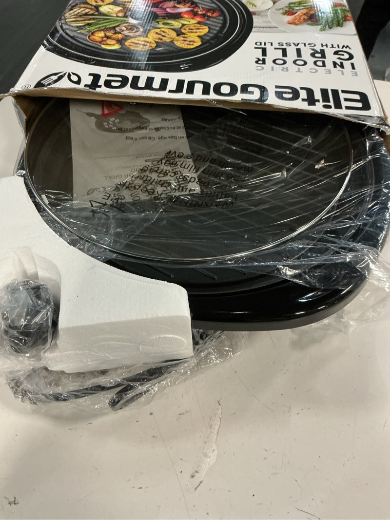 Condition photo showing Good Condition for Elite Gourmet EMG-980B Smokeless Electric Tabletop Grill Nonstick, 6-Serving, Dishwasher Safe Removable Grilling Plate, Grill Indoor, Tempered Glass Lid, Adjustable Temperature, 14" Black