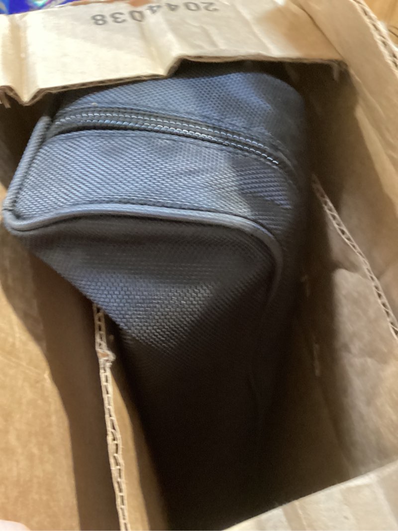 Condition photo showing Good Condition for xbotgo update t4 tripod for soccer/basketball games recording: up to 13 feet, extra quick-release mount, storage bag, non-slip feet, wind resistant, 1/4” screw compatible with most dslr cameras