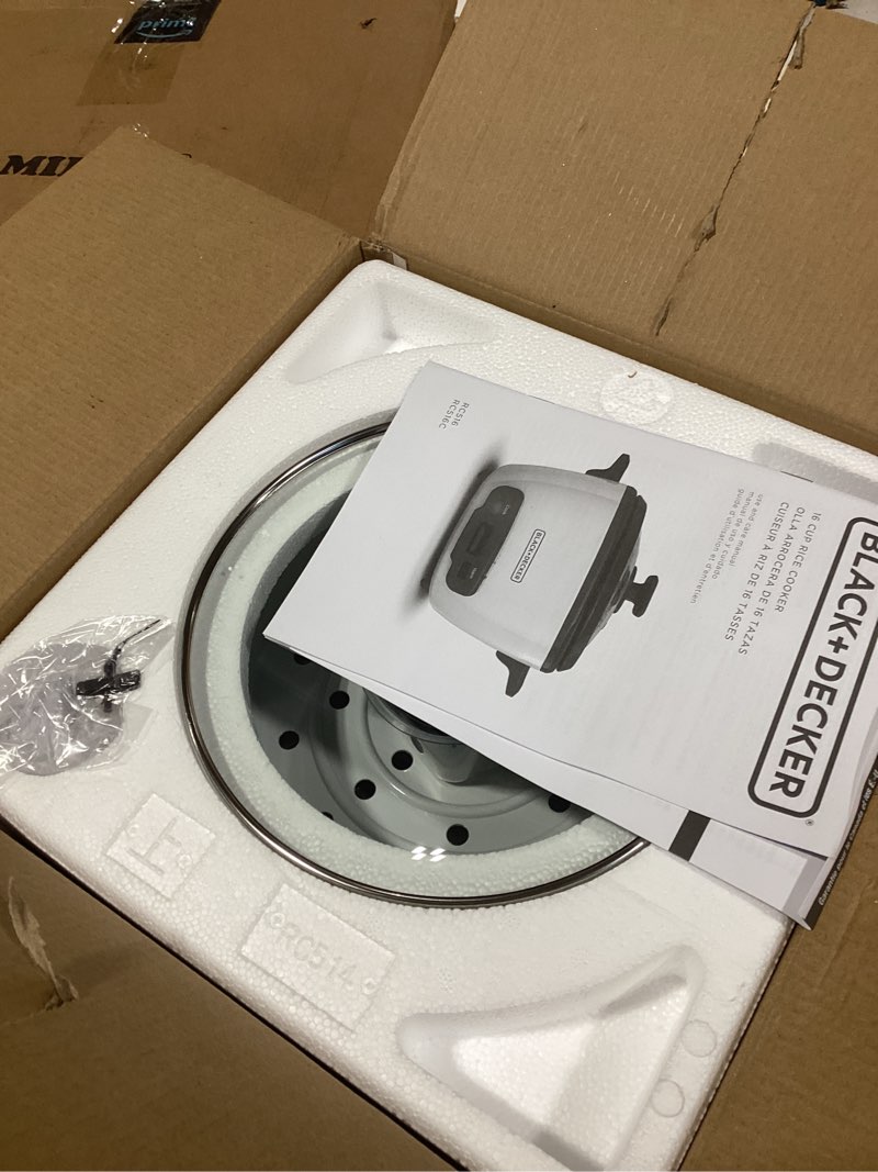 Condition photo showing New/Like New for black+decker 16-cup rice cooker, rc516, 8-cup uncooked rice, steaming basket, removable non-stick bowl, one touch