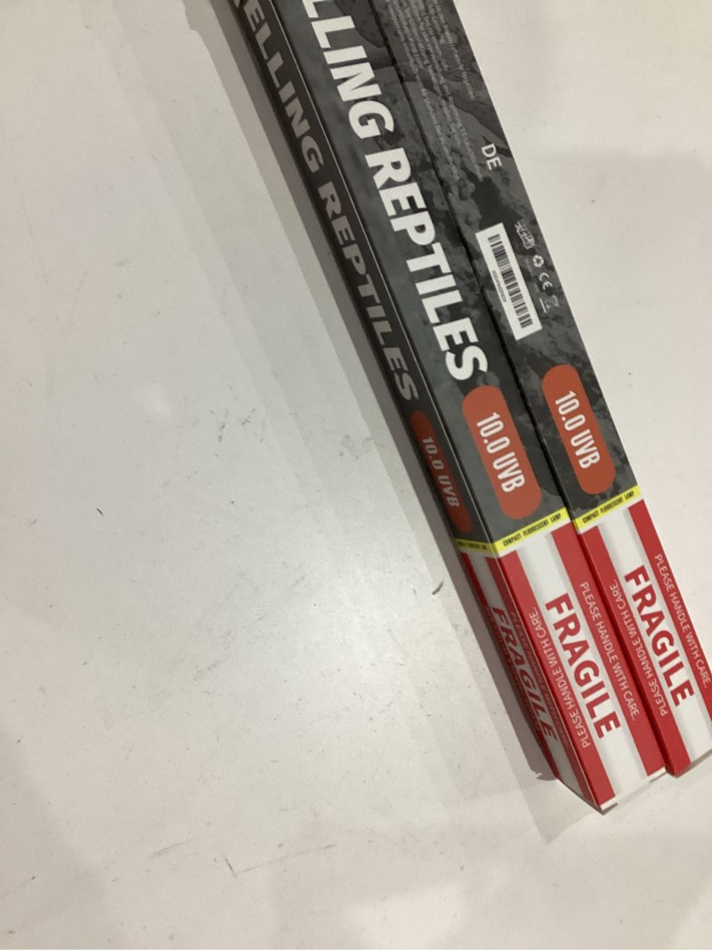 Condition photo showing Good Condition for T5 Reptile 24W UVB 10.0 Tube, 2-Pack for Desert Reptiles & Bearded Dragons, 22'' 24 Watts 2-pack T5 Tubes Uvb10.0