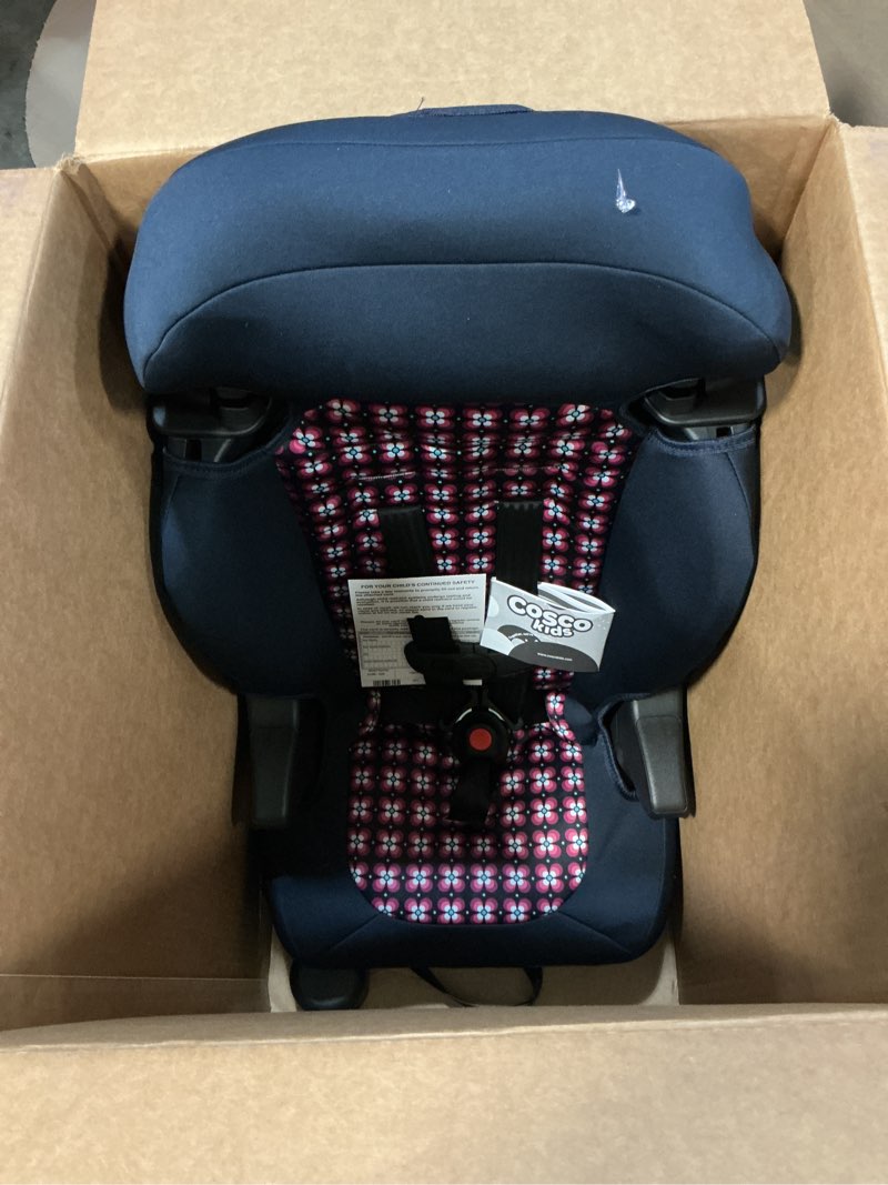 Condition photo showing Good Condition for finale 2-in-1 booster car seat bc206ghd