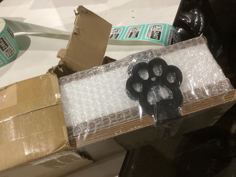 Condition photo showing Good Condition for Lavezee Paw Prints Wall Decor Floating Shelves Set of 3, Cute Rustic Wooden Shelf Decorative Living Room, Bedroom, Bathroom, Log Cabin Shelving Wall Mounted Cute Paws