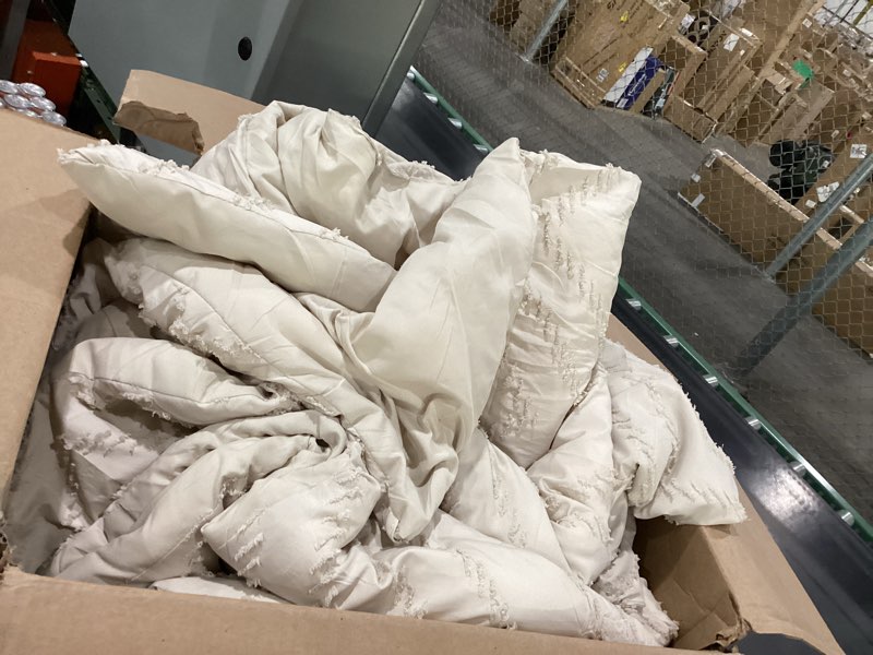 Condition photo showing As Is for SIZE UNKNOWN Luxudecor Boho Tufted Comforter Set Queen Size 3 Pieces Ivory White Shabby Chic Comforter Farmhouse Embroidery Bedding Set Soft Comforter for All Seasons (Ivory White, 90''x90'') Queen Ivory White