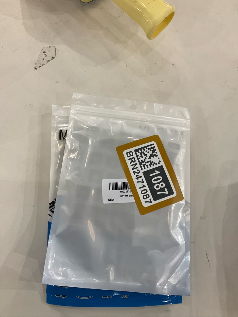 https://lotting-media.assets.bidfta.com/lotting_a20abb19-af0b-49b9-bf47-4525667a3692