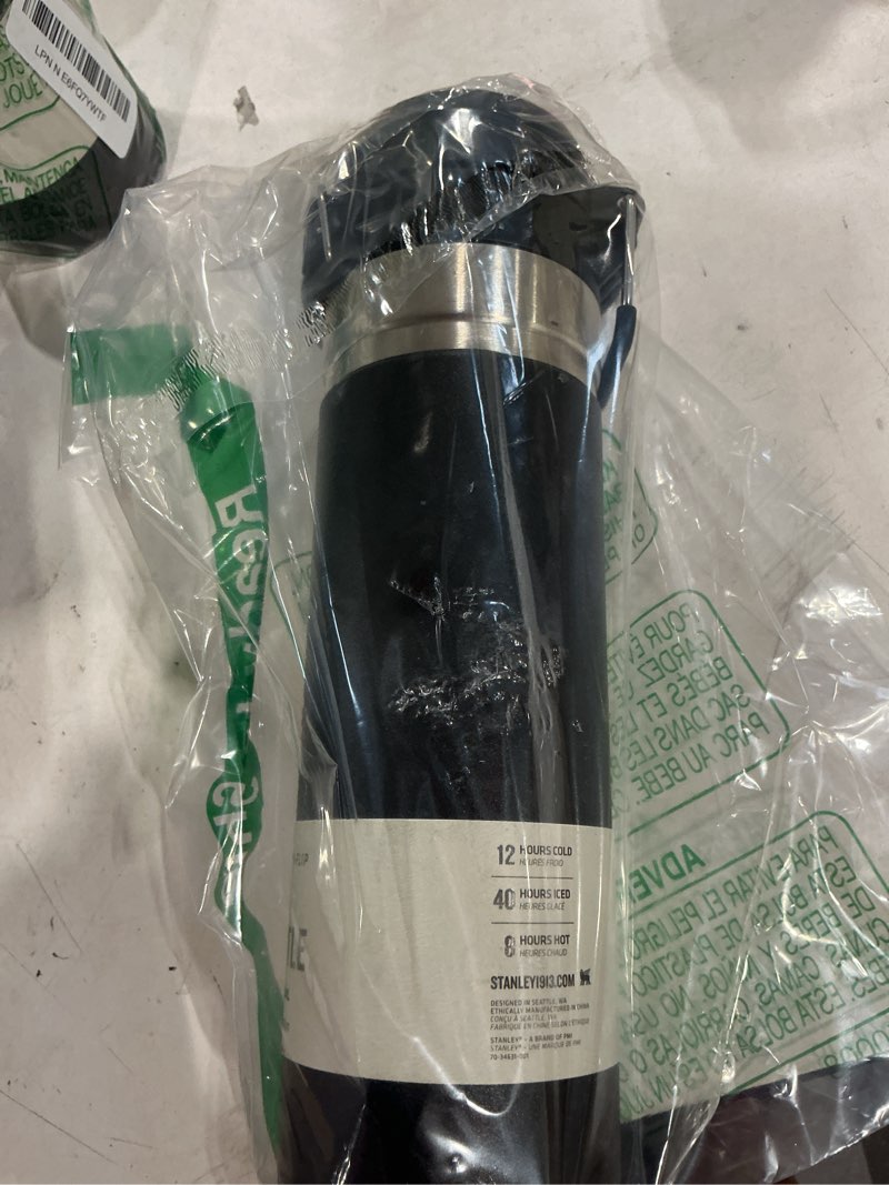 Condition photo showing Good Condition for stanley quick flip go water bottle 24 oz | push button lid | leakproof and packable for travel and sports | insulated stainless steel | bpa-free | black 2.0