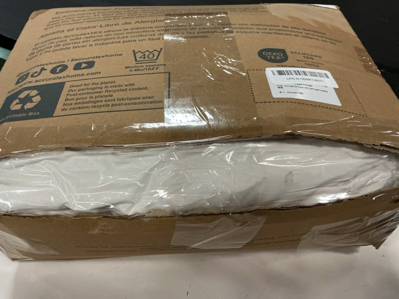 Condition photo showing New/Like New for accuratex duvet insert super queen comforter 98x98- fluffy down alternative fill hotel collection co