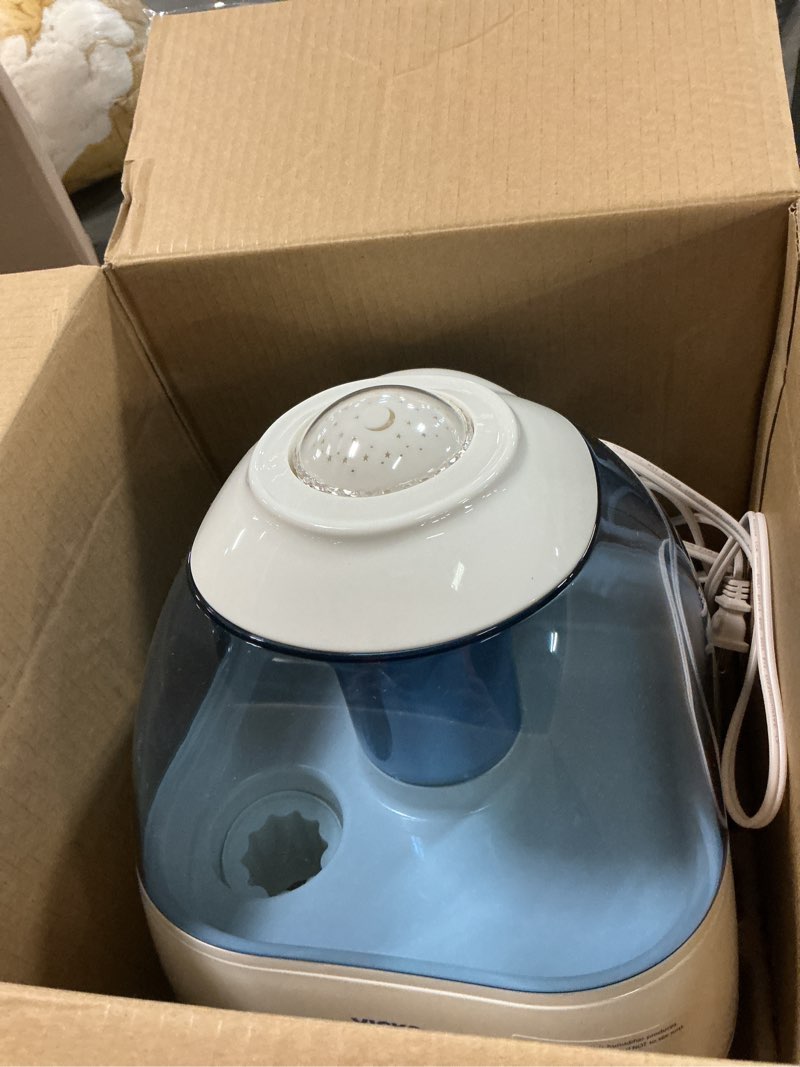 Condition photo showing Good Condition for HUMIDIFIER, COOL MOISTURE, STARRY NIGHT, VICKS 
