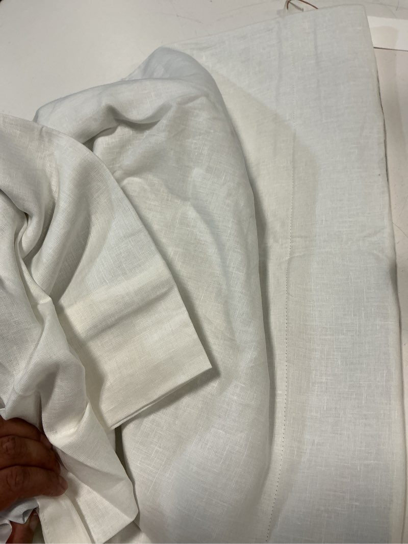 Condition photo showing Good Condition for quince european linen curtain 96 in x 120 in 244 cm x 305 cm color:white