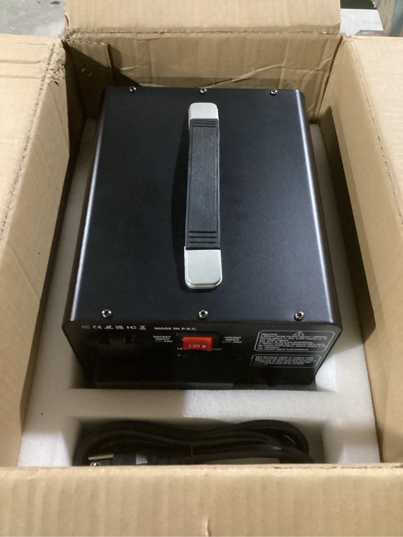 Condition photo showing New/Like New for yinleader 3000w voltage converter transformer(110v to 220v,220v to 110v) step up/down converter 110/120 volt - 220/240 volt w/us standard power cord,circuit breaker protection (vtus-eu3000)