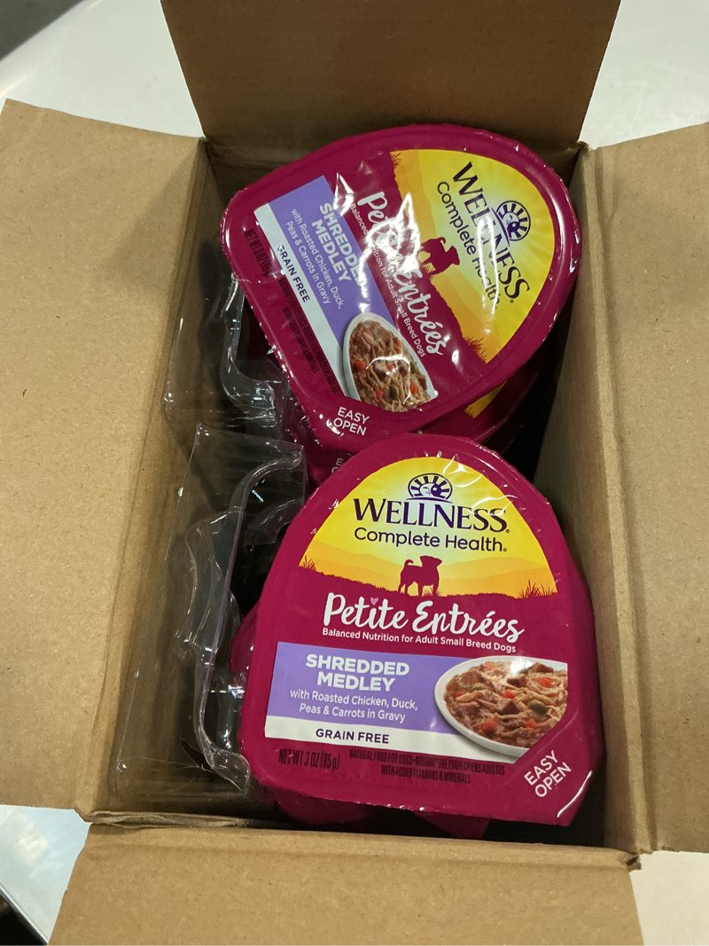 Condition photo showing New/Like New for (BB:01 /Dec/2026) Wellness Petite Entrees Shredded Medley Roasted Chicken, Duck Grain-Free Tray Dog Food 85g x 12