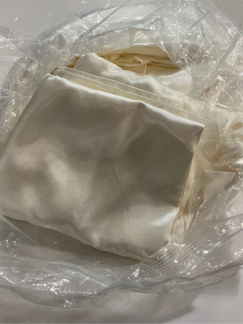 Condition photo showing Good Condition for turstin 8 packs ivory satin tablecloth 102 x 58 inch overlay satin table cover rectangle bright silk tablecloth smooth fabric table decoration for wedding banquet party events ivory 8