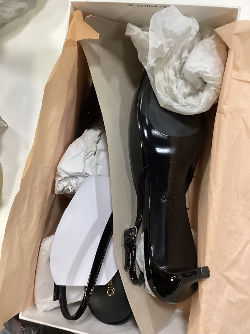 Condition photo showing New/Like New for black italian leather slingback 75mm heel womens size 9