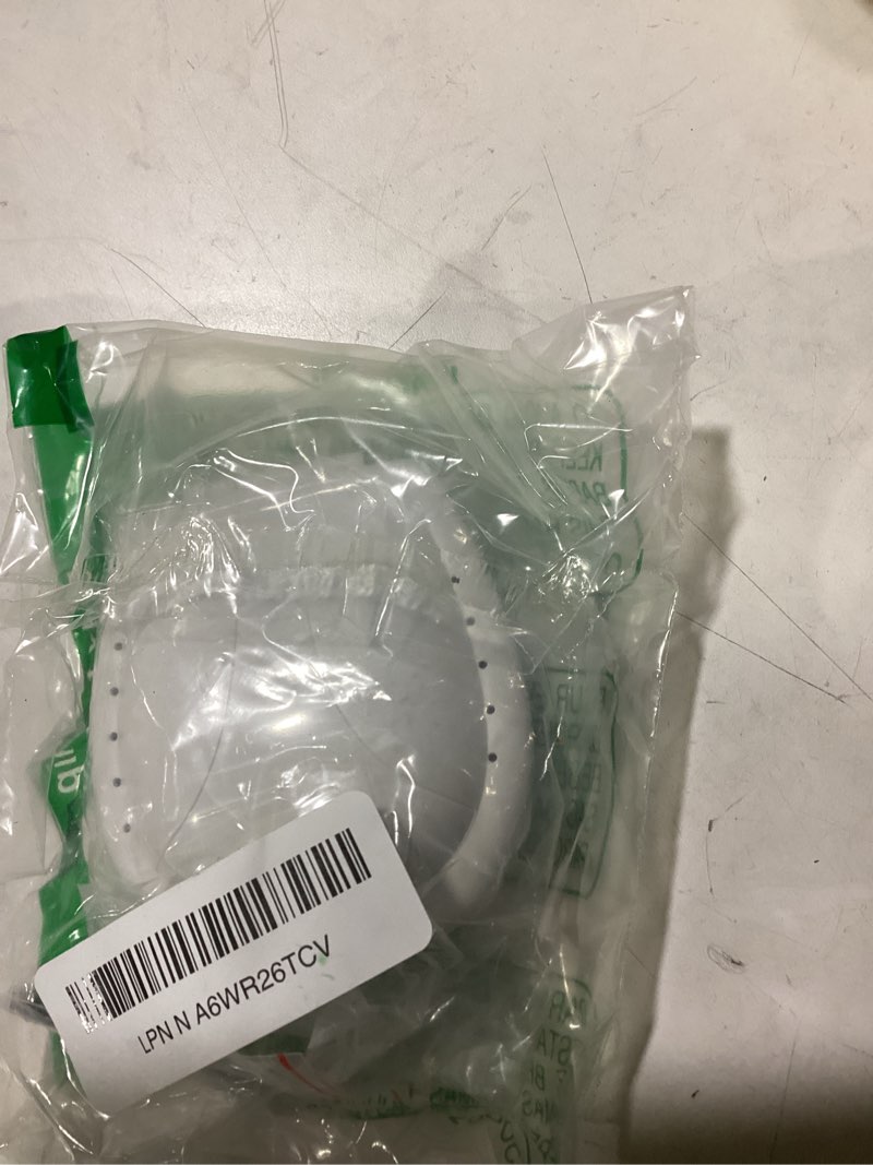 Condition photo showing New/Like New for ARGOMAX Sports Mouth Guards Case, 1 Piece Sports Braces Case with Carabiner, Football Mouthguard Case, White. White US