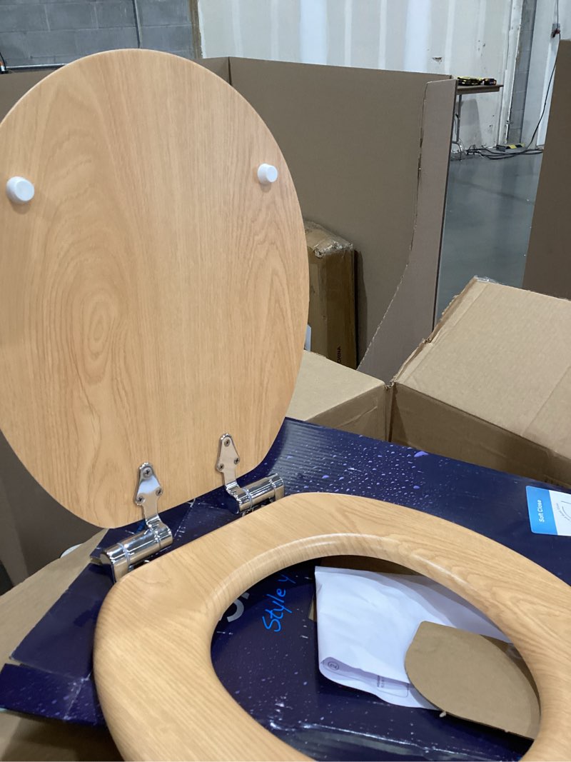 Condition photo showing Good Condition for sanilo wooden toilet seat with quick release & soft close [elongated] decorative & slow close molded wood seat - with one click for easy installation & cleaning - with adjustable fit (wood)