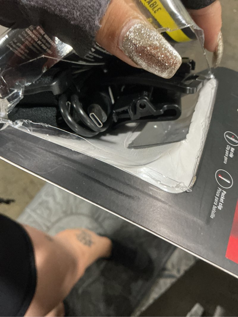 Condition photo showing Good Condition for coast wph20r 2000 lumen rechargeable led headlamp with clip and magnetic end cap, ip67 waterproof