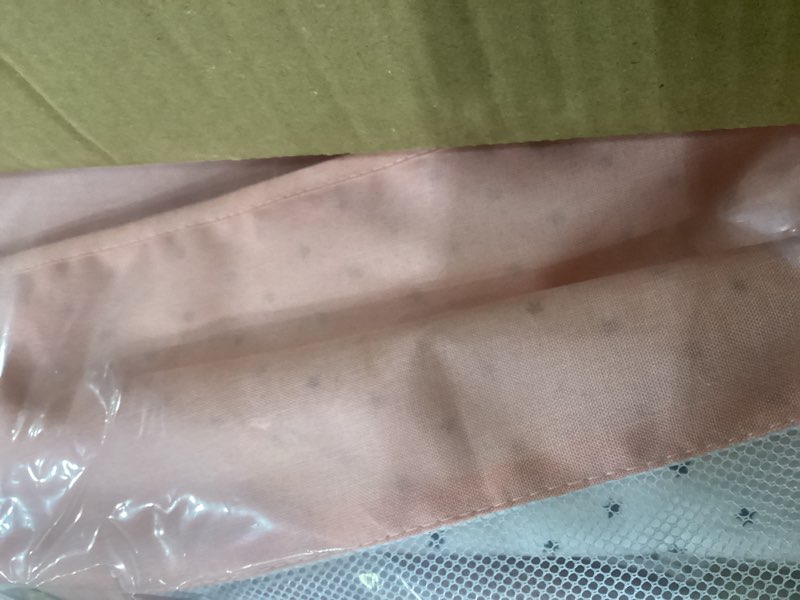Condition photo showing Good Condition for 3 in 1 bassinet bedside sleeper, baby bassinets bedside sleeper with wheels, breathable mesh, adjustable height, storage basket, easy assemble & folding (pink)