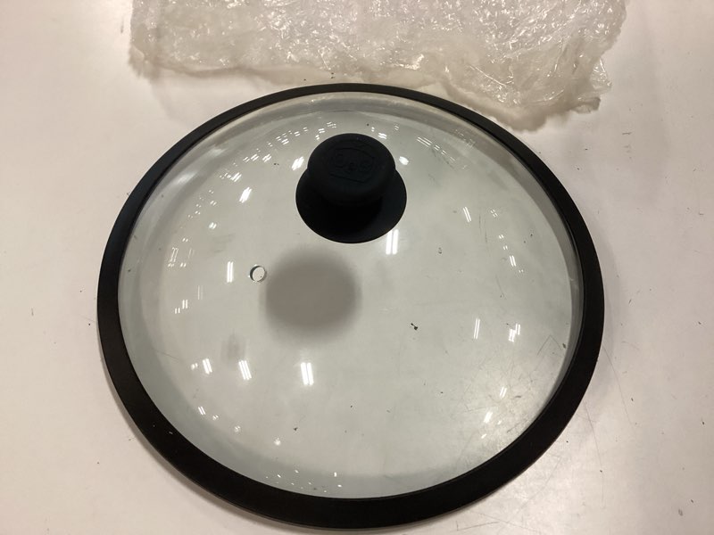 Condition photo showing New/Like New for oec vented splatter guard microwave glass cover for food with easy-grip handle, 12.5 inch (inner diameter 11.8”), food grade tempered glass, bpa free silicone rim with steam vent - dishwasher safe