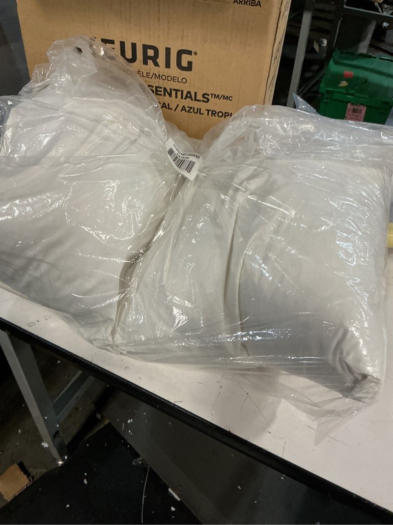 Condition photo showing Good Condition for Westex Premium Feather Throw Pillow Insert, 14" x 26" Premium Feather 14" x 26"