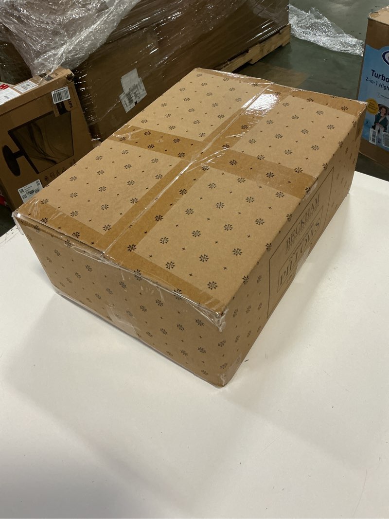 Condition photo showing New/Like New for Beckham Hotel Collection Bed Pillows Standard/Queen Size Set of 2 - Original Soft Down Alternative Pillow for Sleeping - Soft Support for Back, Stomach or Side Sleepers