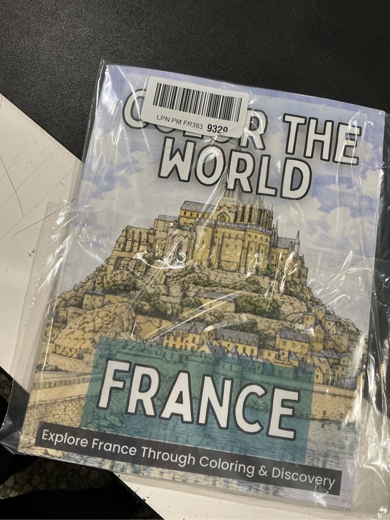 Condition photo showing Good Condition for color the world: france: relax, color, and explore france’s art, cities, and landscapes
