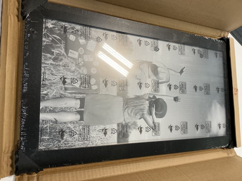 Condition photo showing New/Like New for lavie home 10x20 picture frame black, panoramic picture frame for wall decoration, classic black minimalist style suitable for decorating houses, offices, hotels?1 pack? 10x20 black