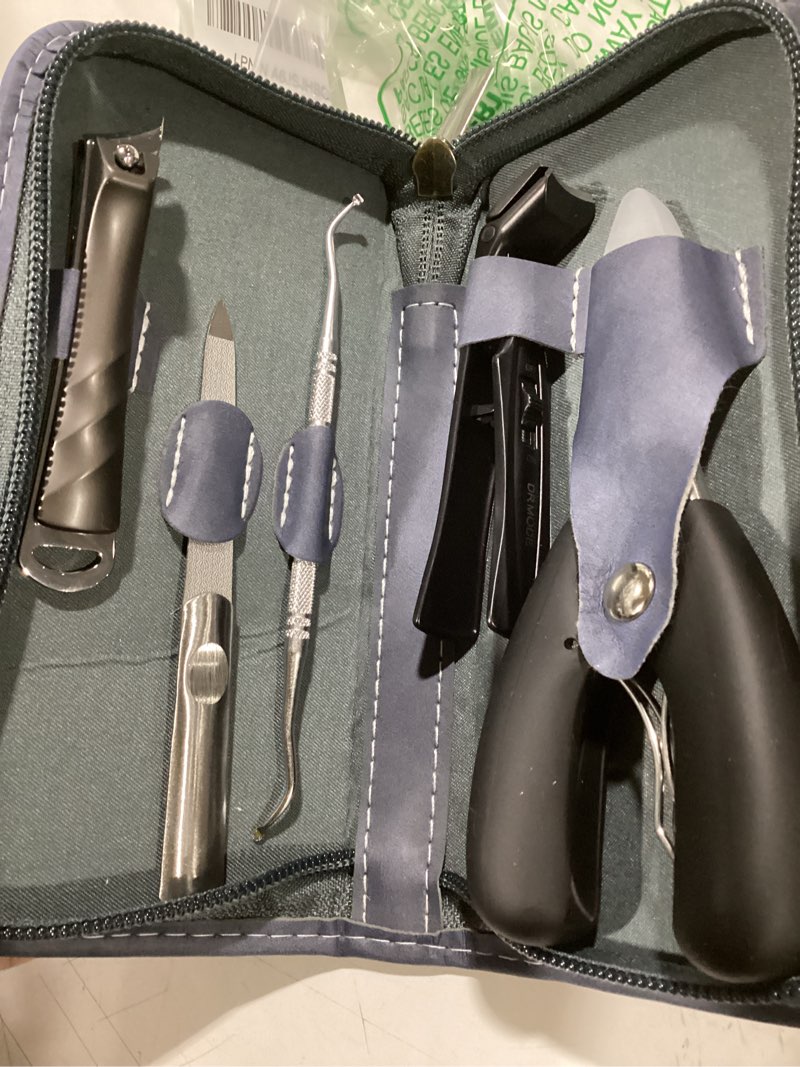 Condition photo showing Good Condition for 2026 Toenail Clippers for Thick Toenails for Seniors, Angled Head Large Toe Nail Clippers Set for Men, Heavy Duty Ingrown Toenail Clippers with Long Handle, Ultra Sharp Slanted Nail Cutter Wide Jaw 5PCS Toenail Clippers