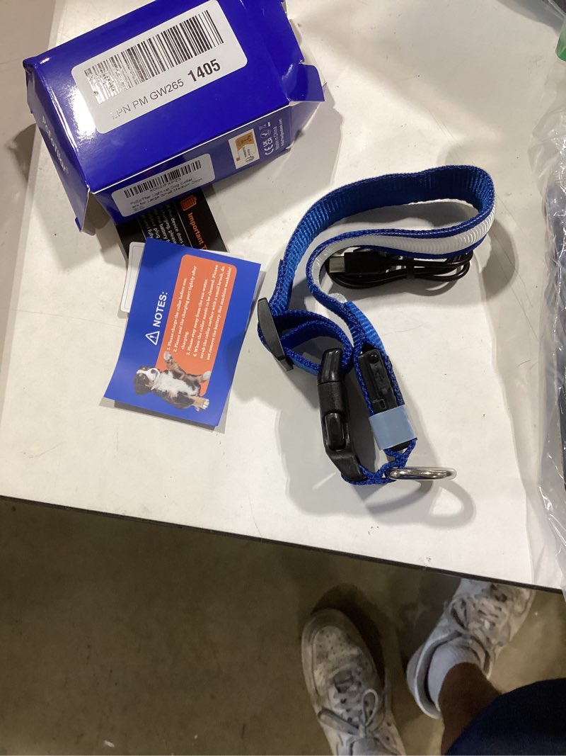 Condition photo showing Good Condition for pceotllar light up dog collar for night walking - led dog collar light rechargeable color changing, glow in the dark dog collars waterproof glowing dog collars for large small medium dogs blue m(15 inch-19.7 inch)