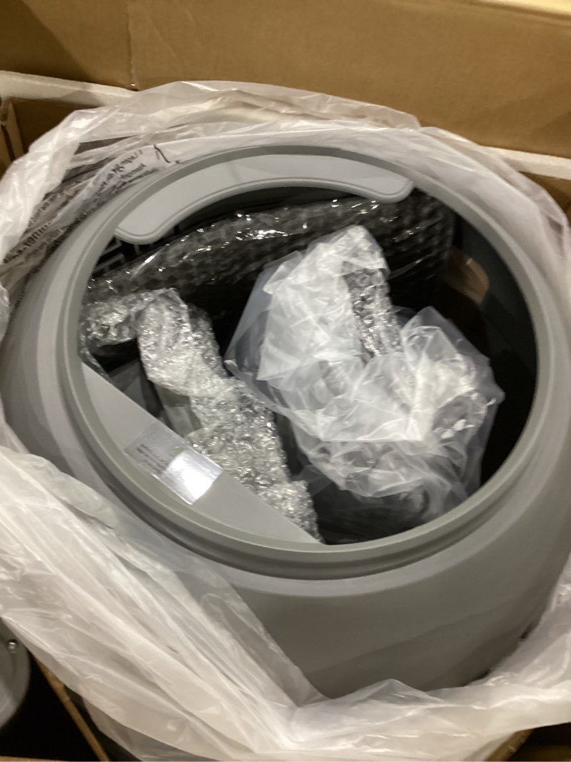 Condition photo showing Good Condition for self cleaning litter box, automatic litter box, feelneedy odor control robot, cat ears design, 65l app real-time monitor, cat litter-boxs for multiple cats, safety sensors, with 1 trash bag self clening litter box