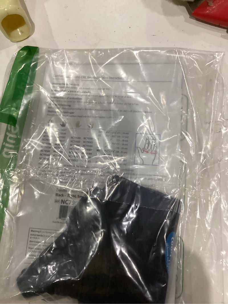 Condition photo showing Good Condition for Comfort Cool Thumb CMC Restriction Splint, Right Small Plus 6-1/2" to 7-1/4" Black - Right Small+ (Pack of 1)