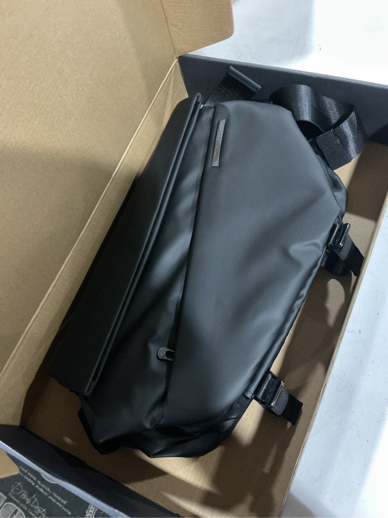Condition photo showing Good Condition for niid r1 edc sling bag for men: 5l-6l expandable capacity | quick access – travel and commute - water bottle holder - fits 11 in ipad black