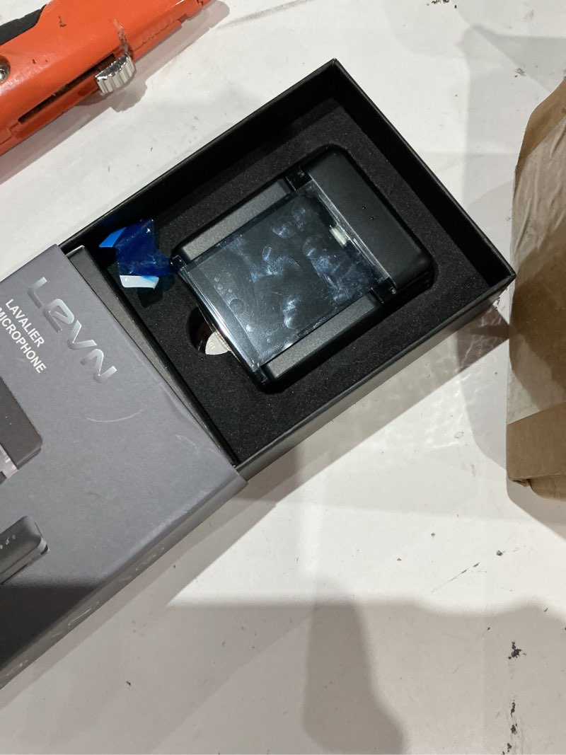 Condition photo showing Good Condition for levn wireless microphone for iphone/android/pc, usb-c/lightning plug & play, ai noise cancel, 328ft range, 30h battery life with charging case, iphone microphone for tiktok, youtube, vlogging black