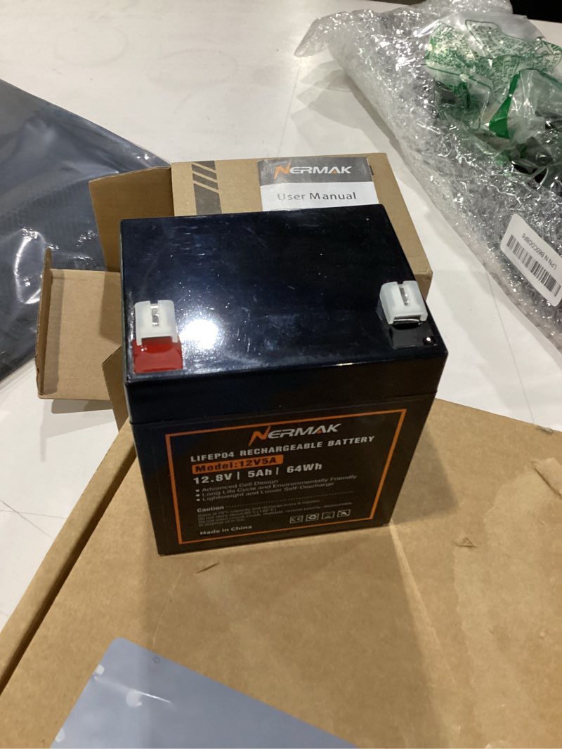 Condition photo showing New/Like New for NERNAK 12V 5Ah Lithium LiFePO4 Deep Cycle Battery, 2000+ Cycles Lithium Iron Phosphate Rechargeable Battery for Solar Power,Lighting, Fish Finder and More, Built-in 6A BMS 12.8V 5Ah