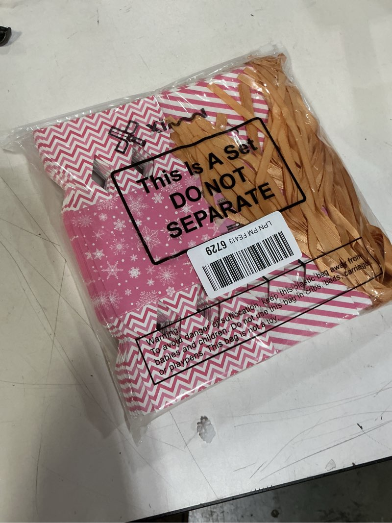 Condition photo showing New/Like New for Xinnun 50 Packs Christmas Cracker Kit No Snap Xmas Party Table Favors Snowflake Reindeer DIY Christmas Party Cracker Candy Boxes for Holiday Dinner Decoration Gift(Pink Style)