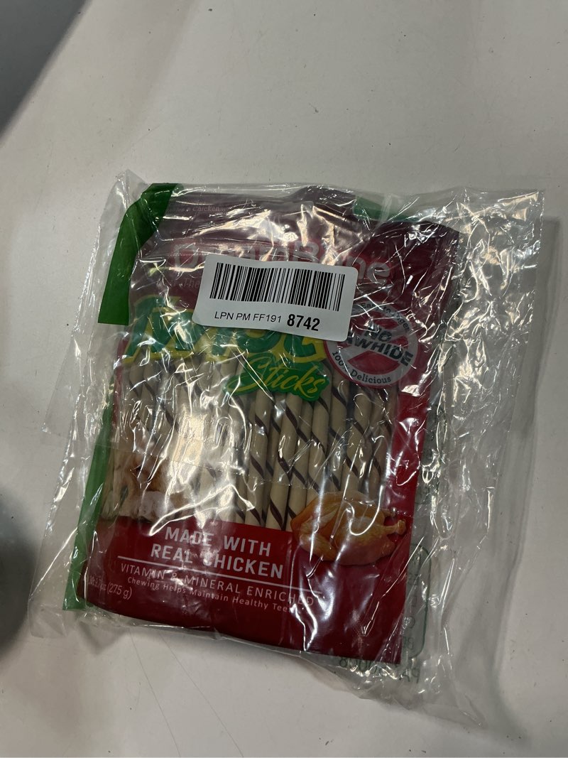 Condition photo showing New/Like New for DreamBone Twist Sticks Chews for Dogs, 50 Count, Treat Your Dog to Easy-to-Digest Rawhide-Free Chews Made with Real Vegetables and Chicken Chicken 9.7 Ounce (Pack of 1)