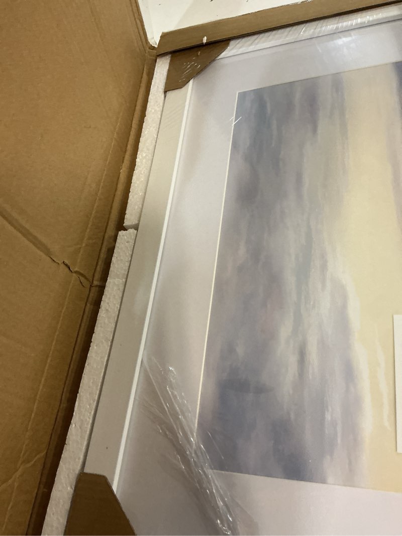 Condition photo showing Good Condition for vnvnk 17x17 frame white, perfect for 17x17 inch picture without mat or 13x13 inch picture with mat, home wall decor picture frame-1 pcs 17x17 white