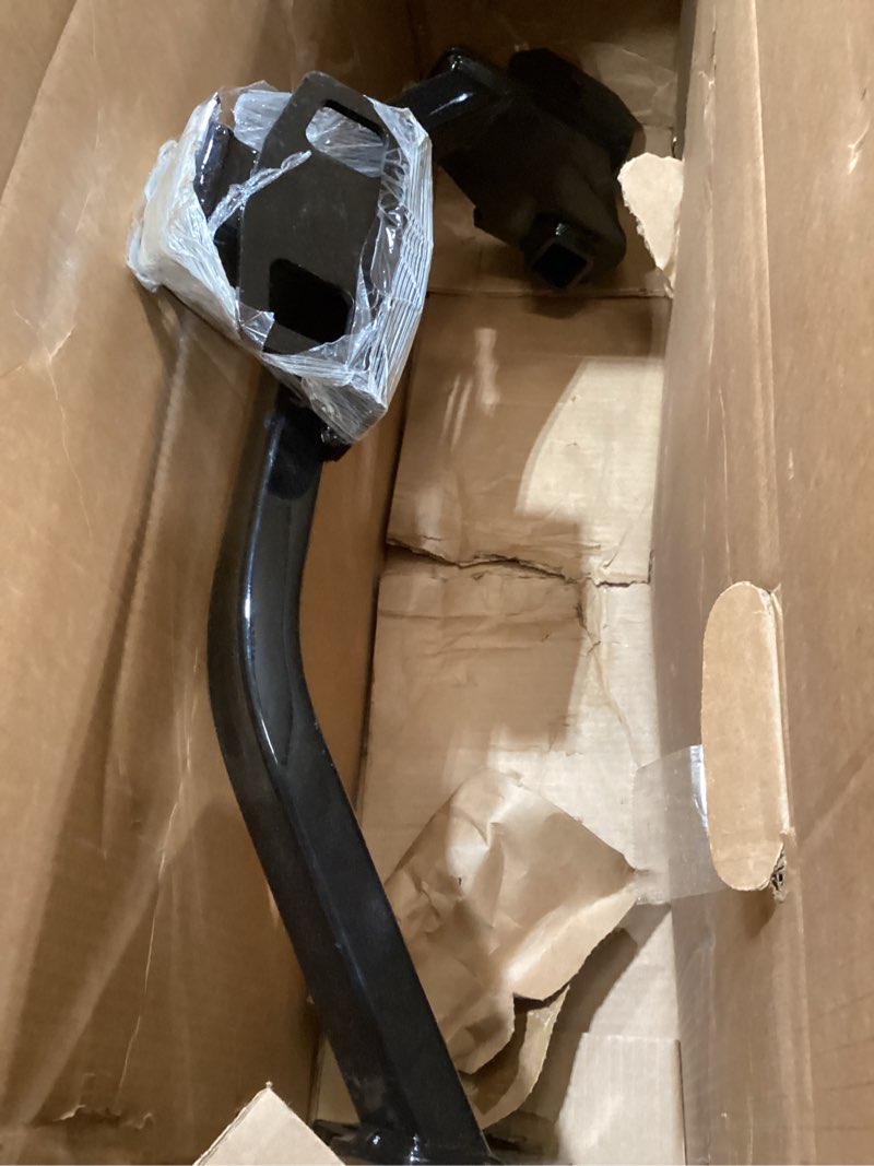 Condition photo showing Good Condition for CURT 13609 Class 3 Trailer Hitch, 2-Inch Receiver, Fits Select Hyundai Santa Fe, Kia Sorento