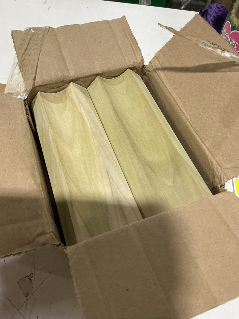 Condition photo showing Good Condition for 3/4" x 2 1/4" x 6" poplar (paint grade) outside radius corner base block bullnose - fits 3/4" radius (10)