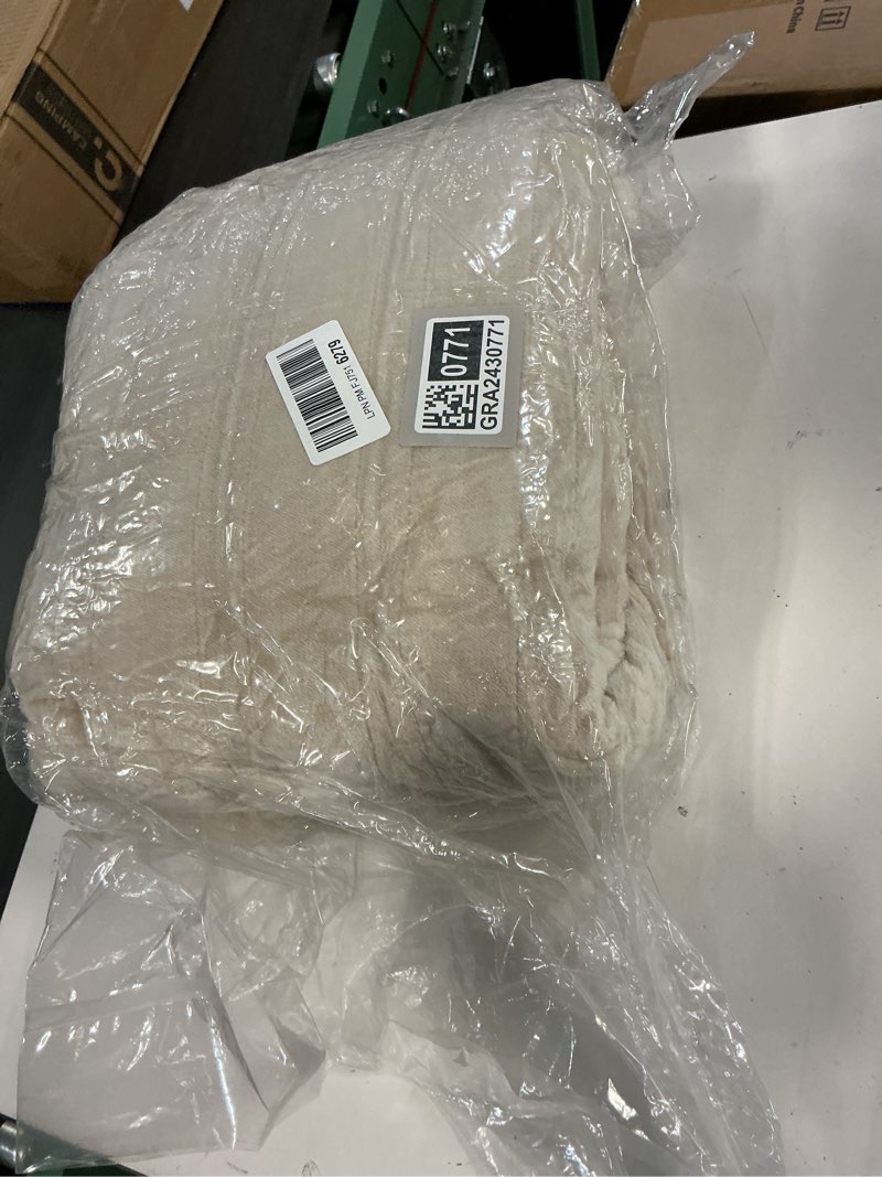 Condition photo showing New/Like New for SEALY Electric Blanket King Size, Flannel & Sherpa Heated Blanket with 10 Heating Levels & 1-12 Hours Auto Shut Off, Fast Heating Warming Blanket, Machine Washable, Beige, 100 x 90 Inch Beige King Size 100" x 90"