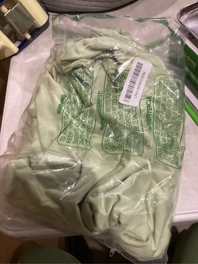 Condition photo showing New/Like New for Wokceer 7.2FT Wedding Arch Cover Spandex Fitted Wedding Arch Stand Covers Round Top Sage Green Chiara Arch Cover for Birthday Party Ceremony Banquet Decoration 7.2 FT Sage Green