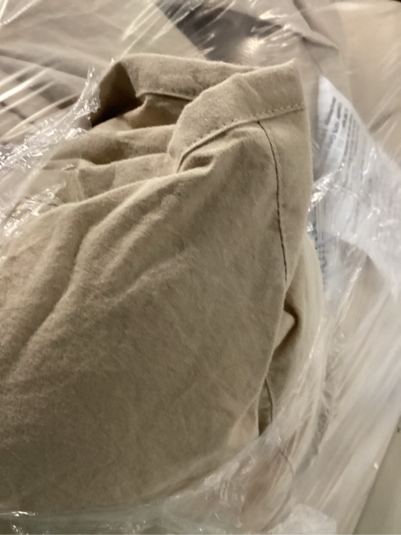 Condition photo showing Good Condition for cotton pintuck comforter, full/queen, toffee