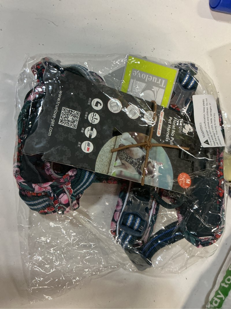 Condition photo showing Good Condition for true love adjustable no-pull front clip dog harness reflective comfortable control durable soft cotton floral vest harness with handle tlh5655 navy blazer m